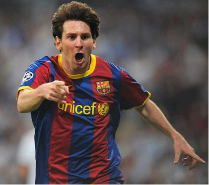 樊振东德甲享受比赛，队友、恩师都力挺，小将赢了偶像很兴奋