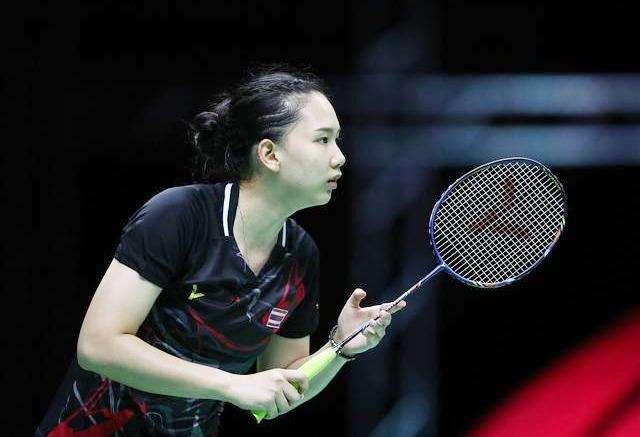 把佩顿当作 把佩顿当作