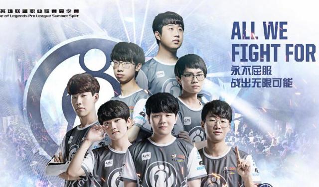 形成2打1 形成2打1